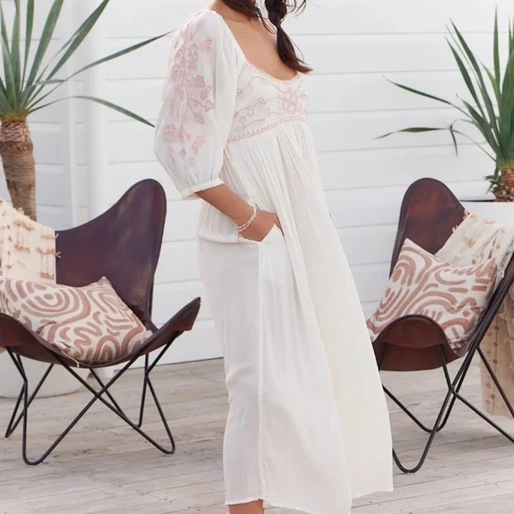 Free People Gauze White and light pink Embroidered Long Sleeve Dress custom slip - Picture 6 of 8